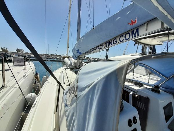 Jeanneau Sun Odyssey 410 | Hygge