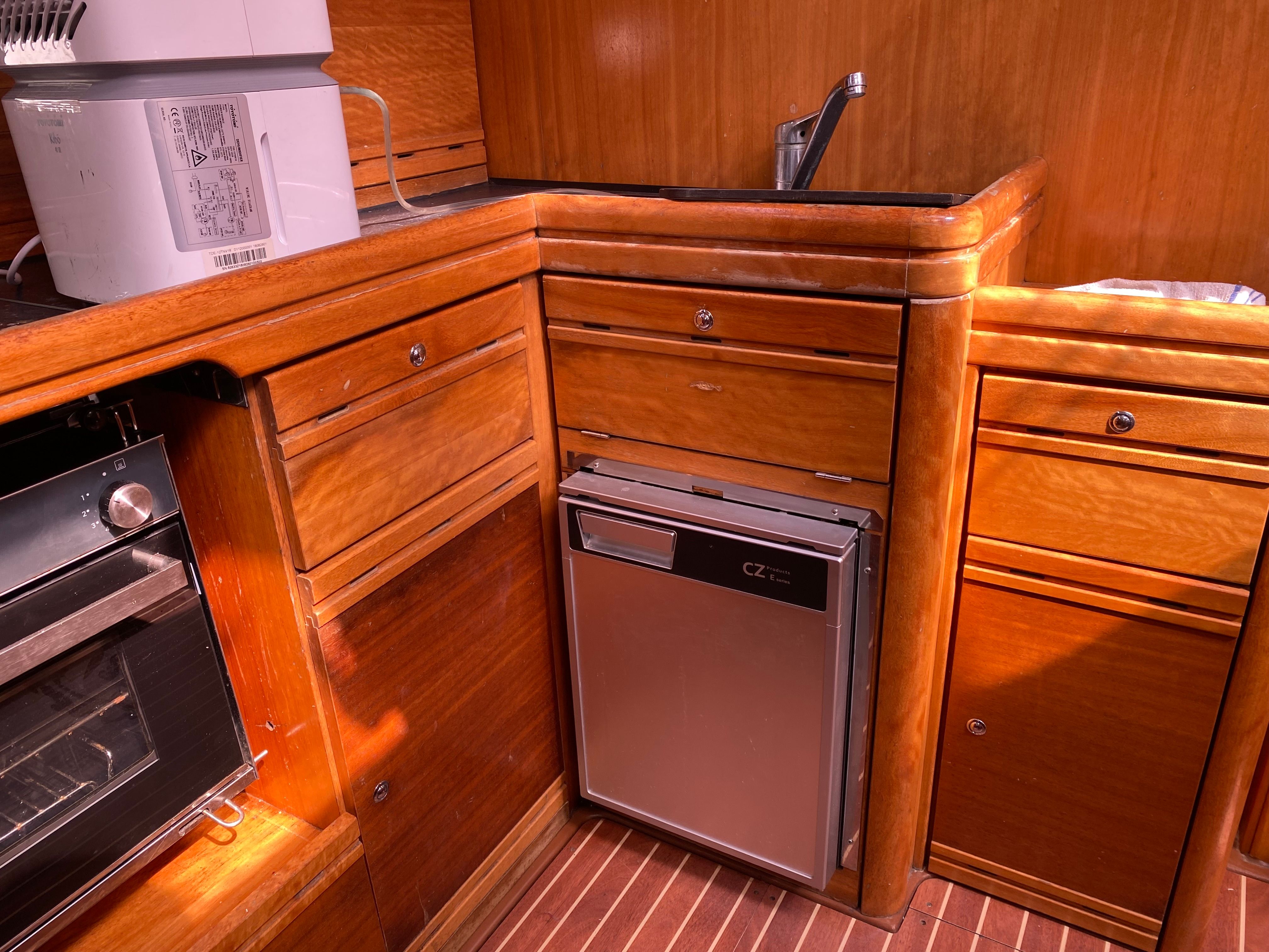 Bavaria 46 | Azimut 36