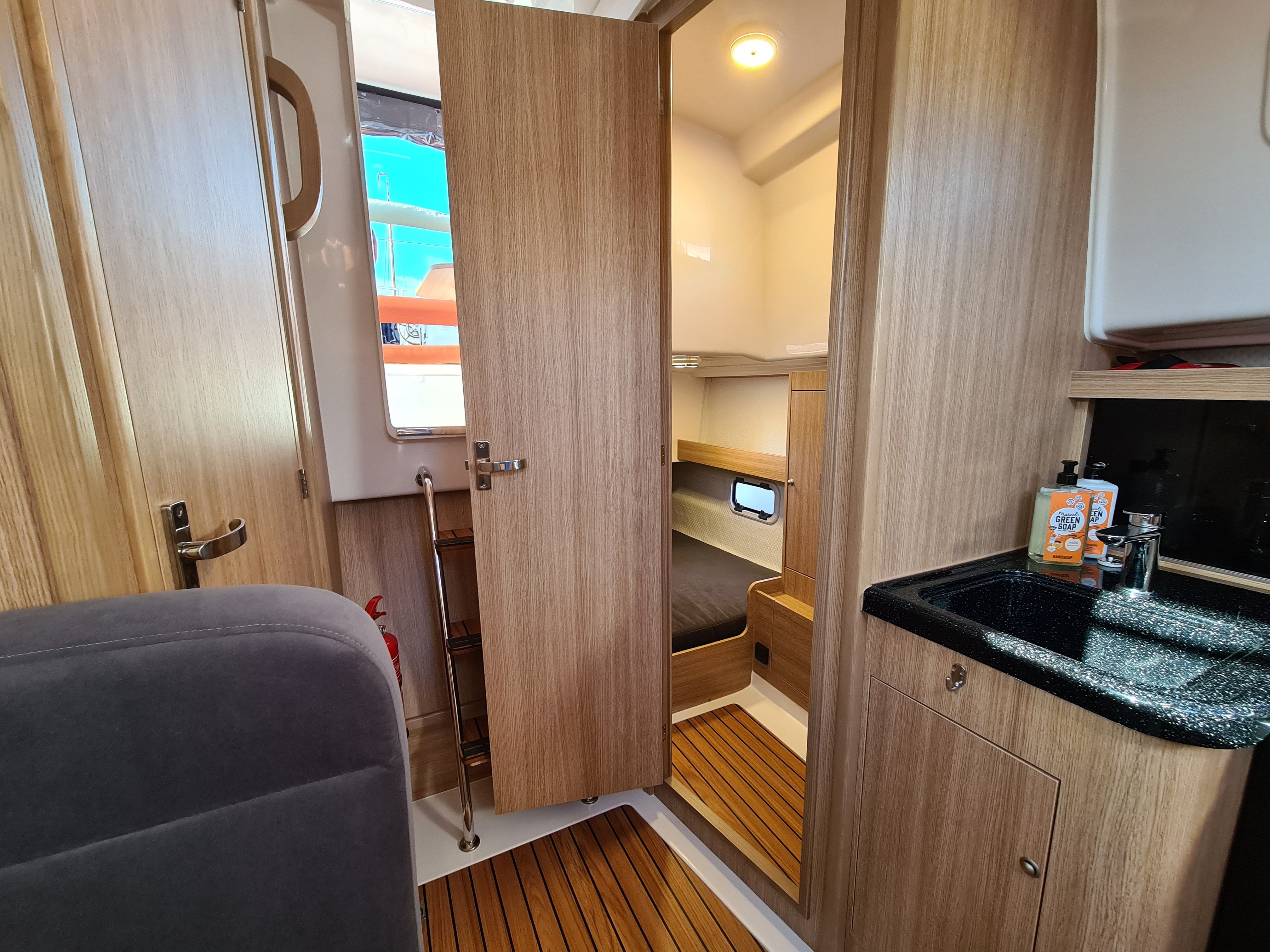 Northman Nexus Revo 870 Electric | Grey Mullet