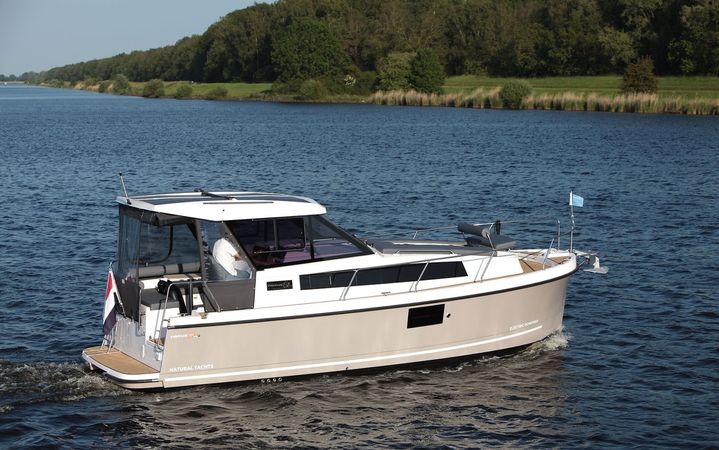 Northman Nexus Revo 870 Electric | Grey Mullet