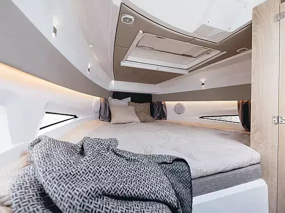 Noblesse 830 | Odysseus