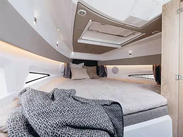 Noblesse 830 | Odysseus