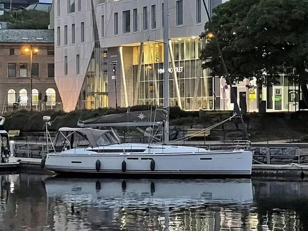 Jeanneau Sun Odyssey 439 | Petrine 2