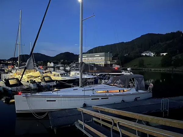 Jeanneau Sun Odyssey 439 | Petrine 2