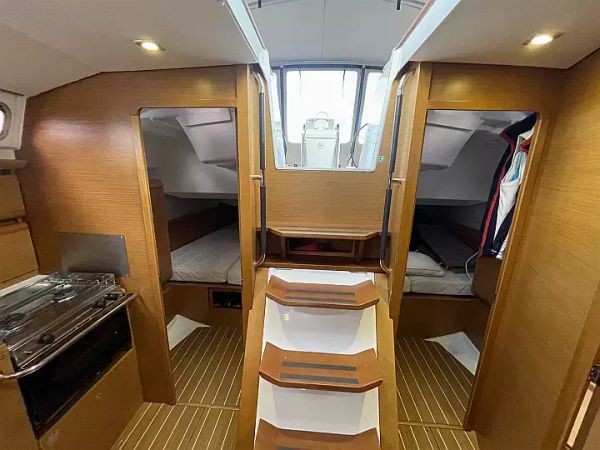 Jeanneau Sun Odyssey 439 | Petrine 2