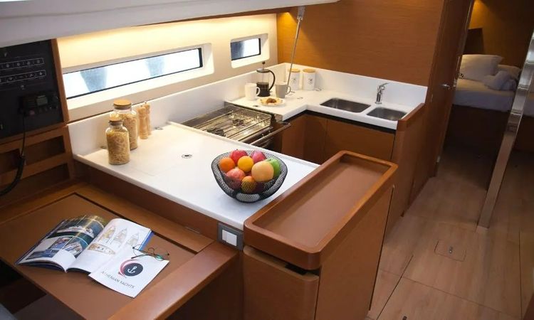 Jeanneau Sun Odyssey 440 | Aeolos