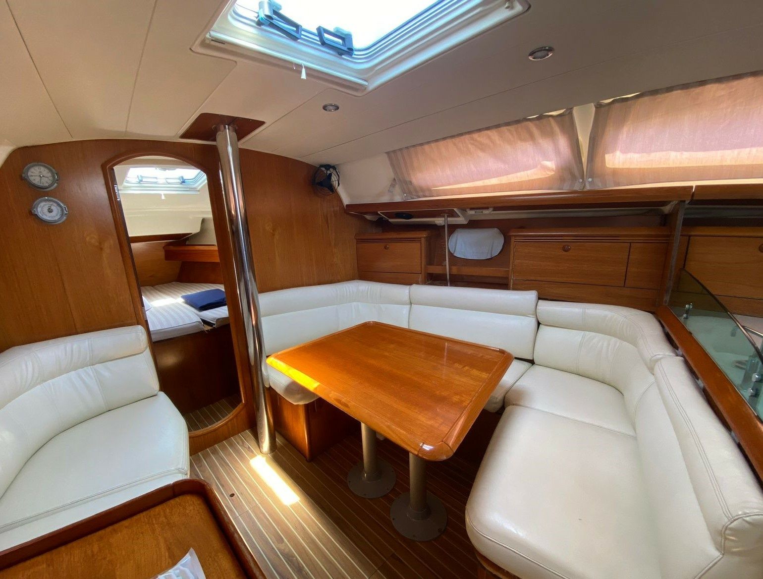 Jeanneau Sun Odyssey 37 | Naias