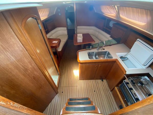 Jeanneau Sun Odyssey 37 | Naias
