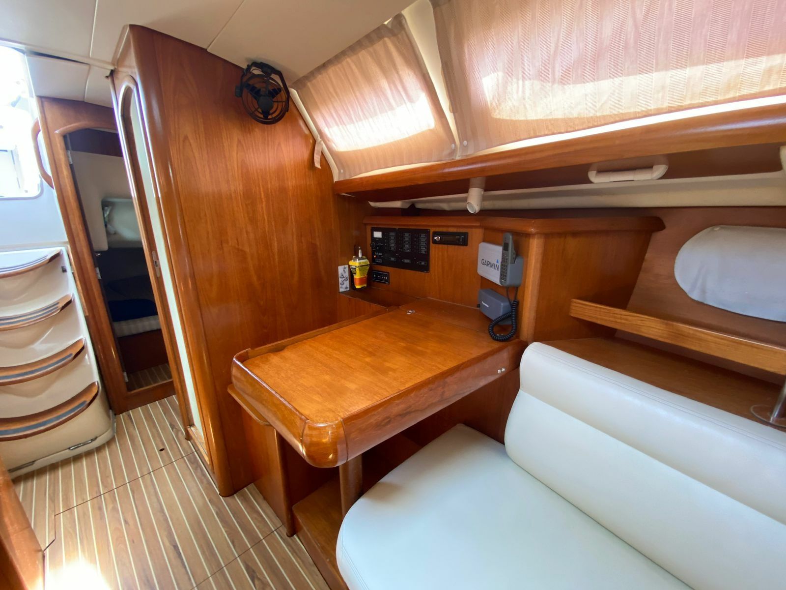 Jeanneau Sun Odyssey 37 | Naias