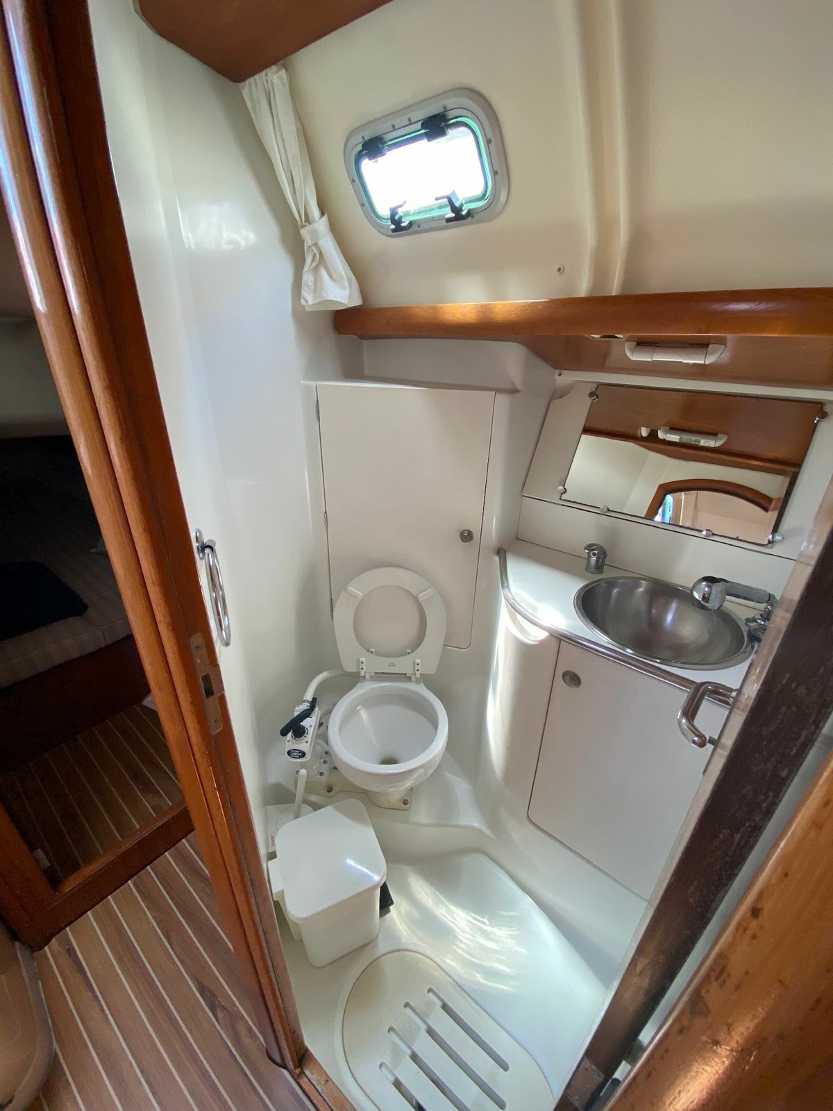 Jeanneau Sun Odyssey 37 | Naias