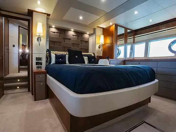 Sunseeker 73 | Goldeneye