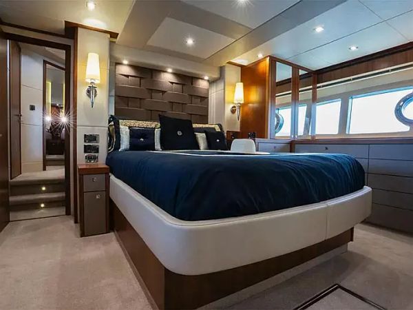 Sunseeker 73 | Goldeneye