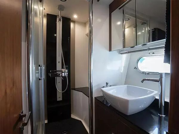 Sunseeker 73 | Goldeneye