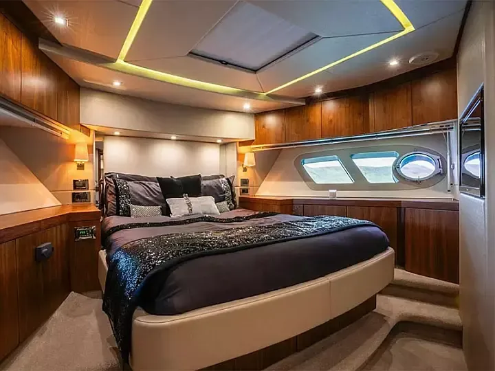 Sunseeker 73 | Goldeneye