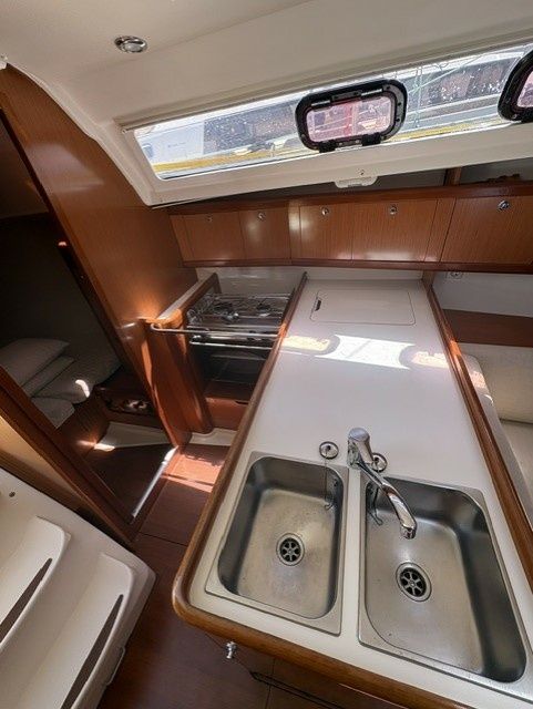 Beneteau Oceanis 34 | Seneca