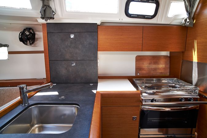 Jeanneau Sun Odyssey 349 | Zatara