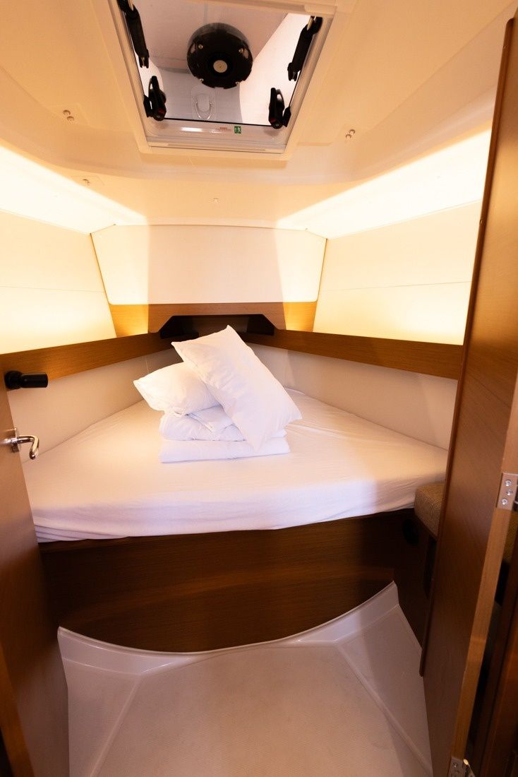 Jeanneau Sun Odyssey 349 | Zatara