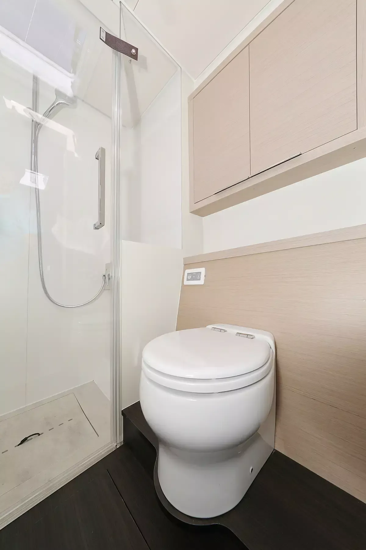 Lagoon 55 | Champagne Please