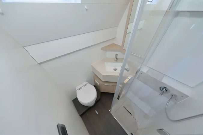 Lagoon 55 | Champagne Please