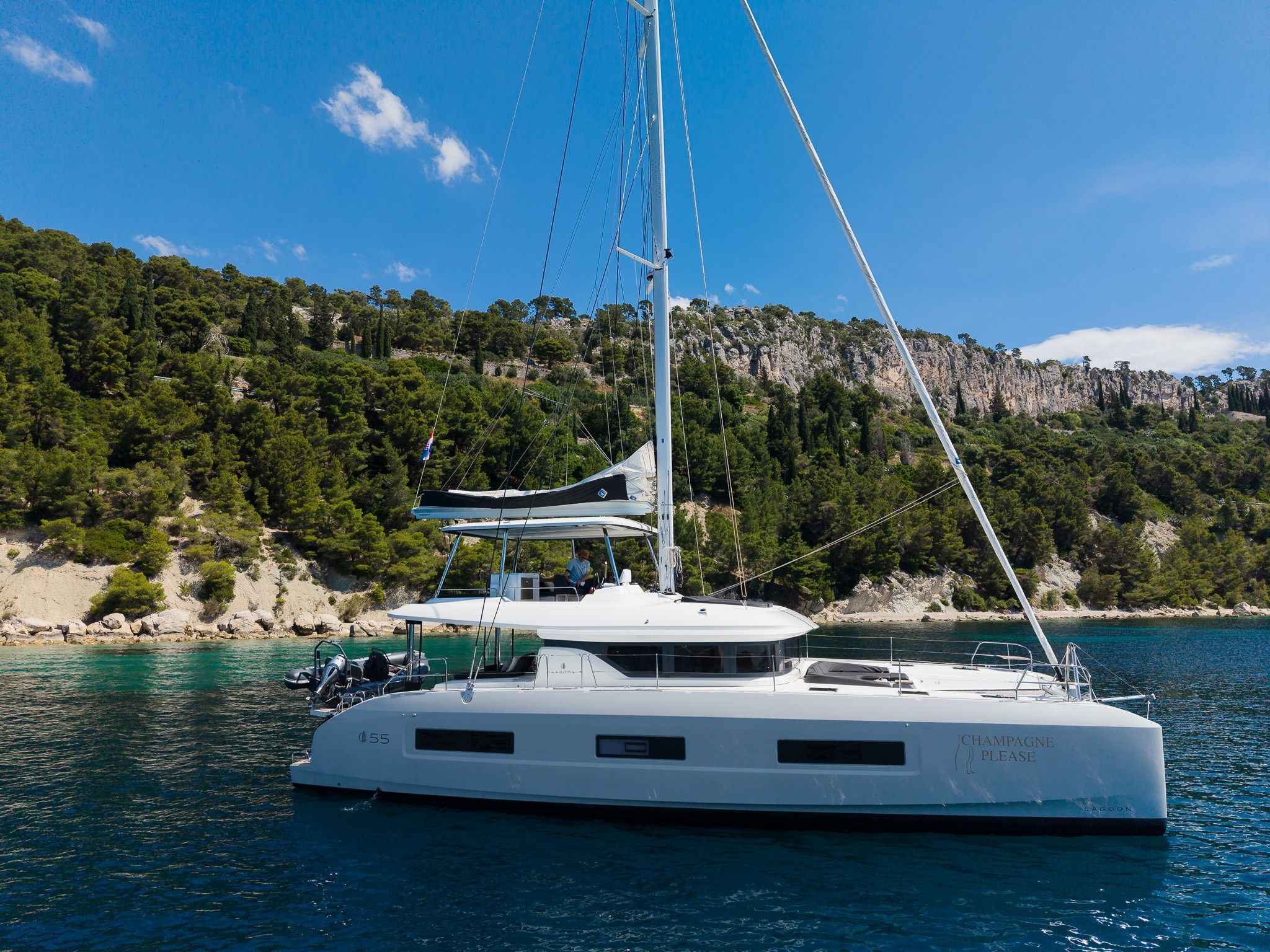 Lagoon 55 | Champagne Please