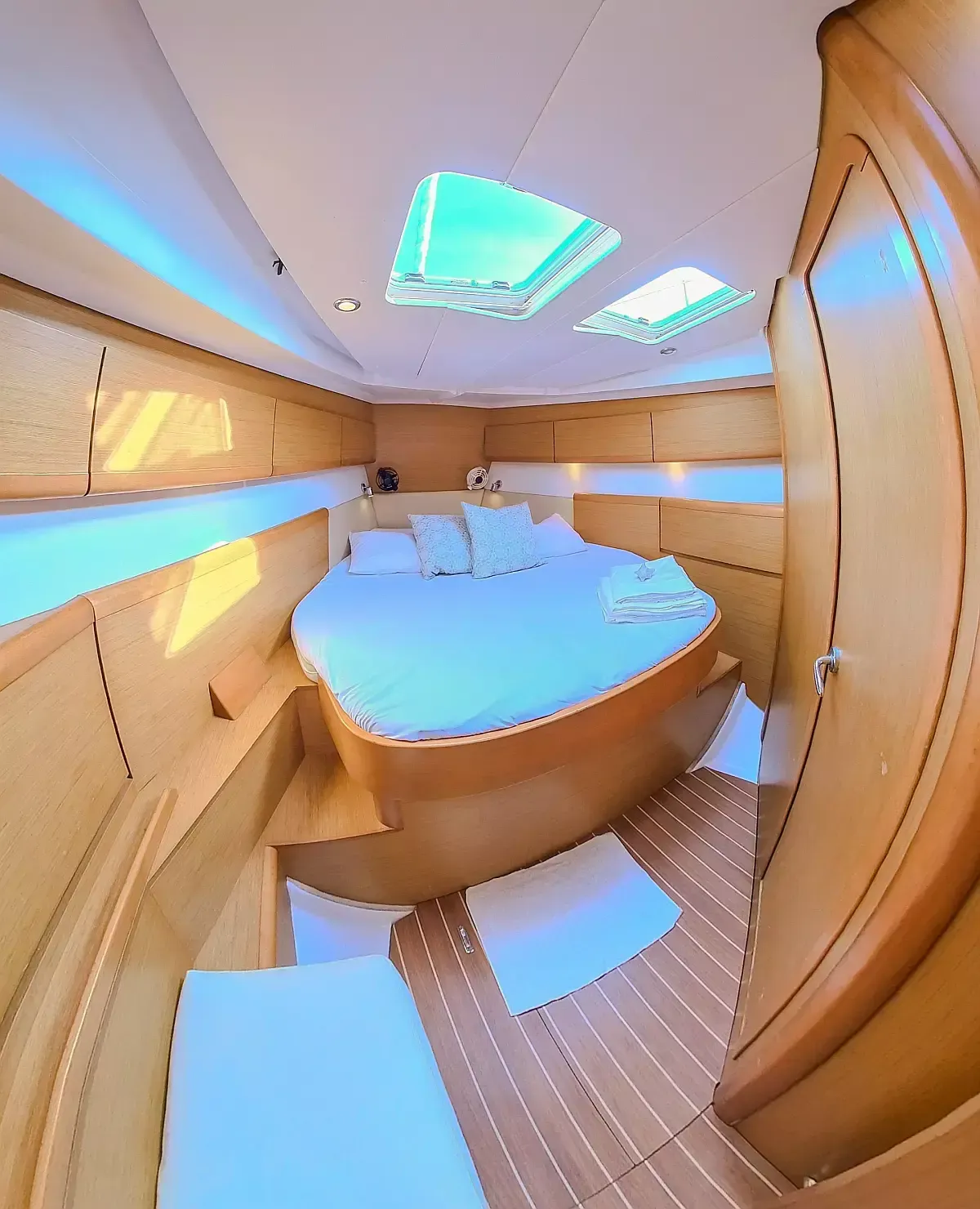 Jeanneau Sun Odyssey 44i | Guji