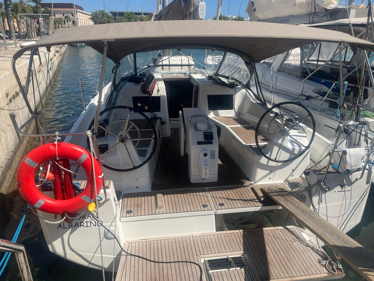 Jeanneau Sun Odyssey 410 | Albarino