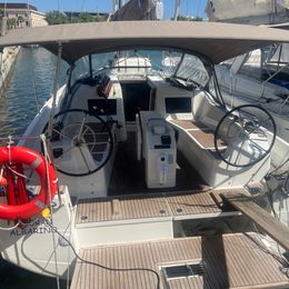 Jeanneau Sun Odyssey 410 | Albarino