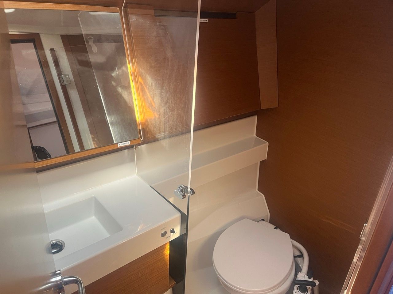 Jeanneau Sun Odyssey 410 | Albarino