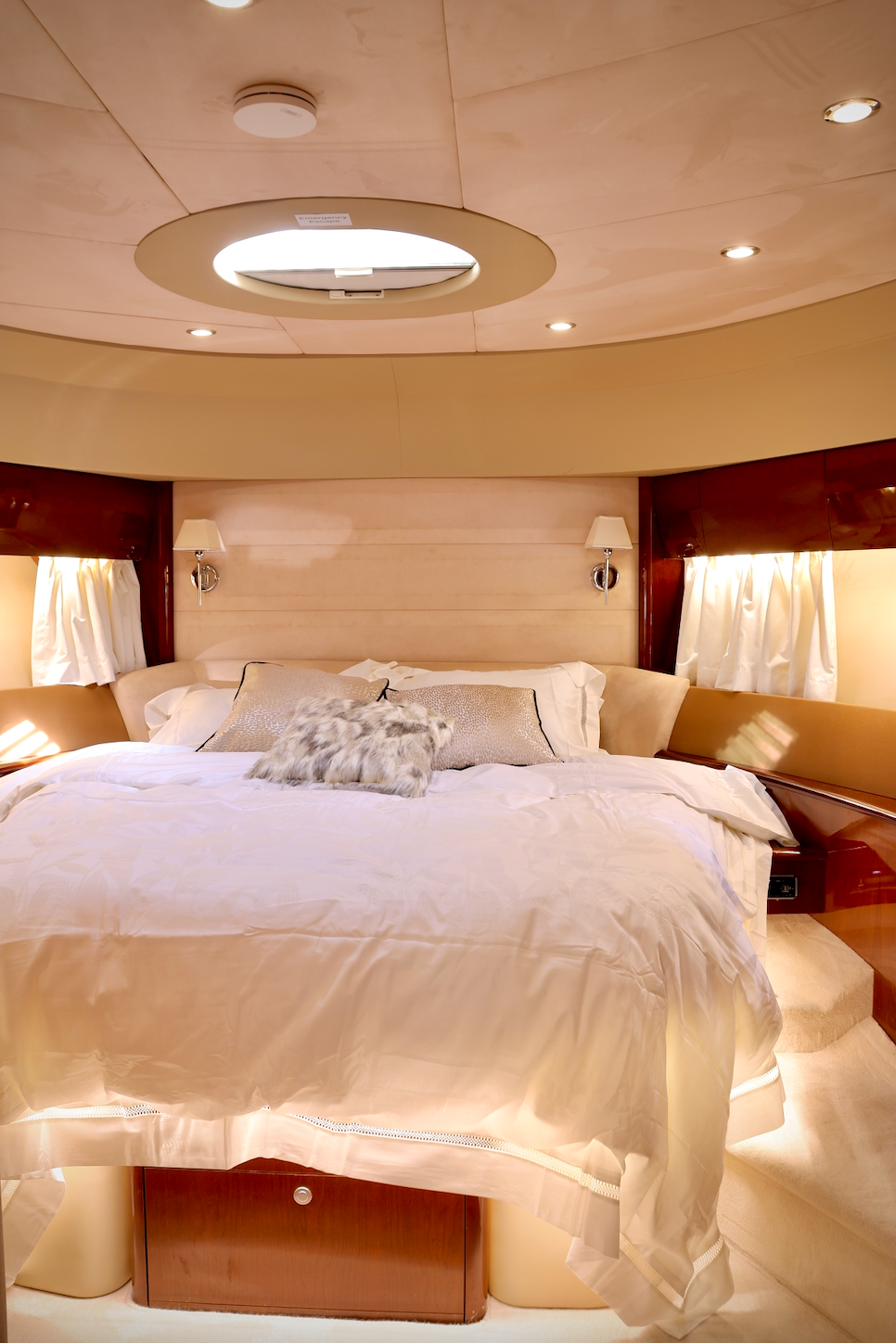 Princess 67 | Royale