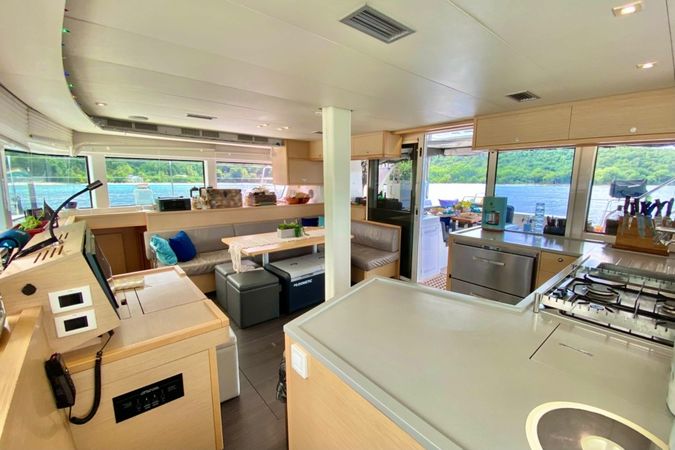 Lagoon 52 F | Ventana Al Mar