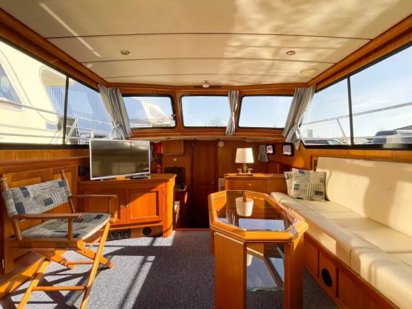 Aquanaut Beauty 1200 AK | Claoue