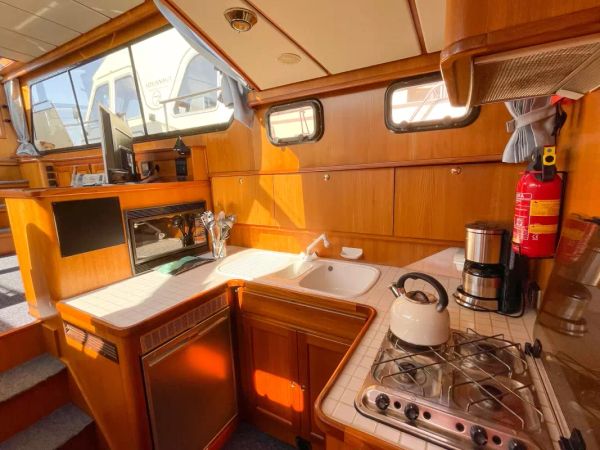 Aquanaut Beauty 1200 AK | Claoue