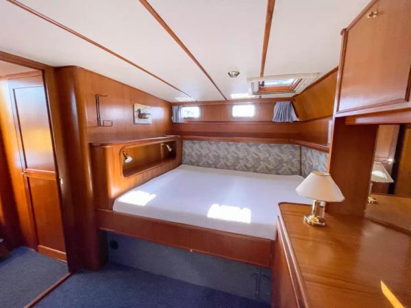 Aquanaut Beauty 1200 AK | Claoue