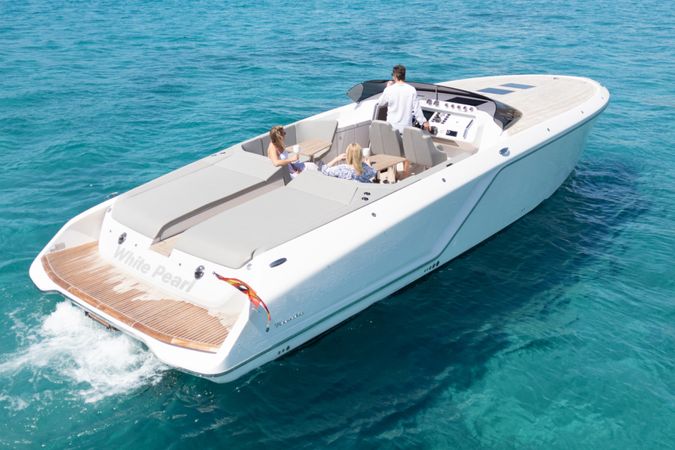 Frauscher 1212 Ghost | White Pearl