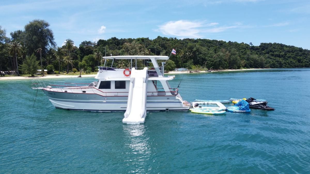 Grand Banks 53 | Sambuca