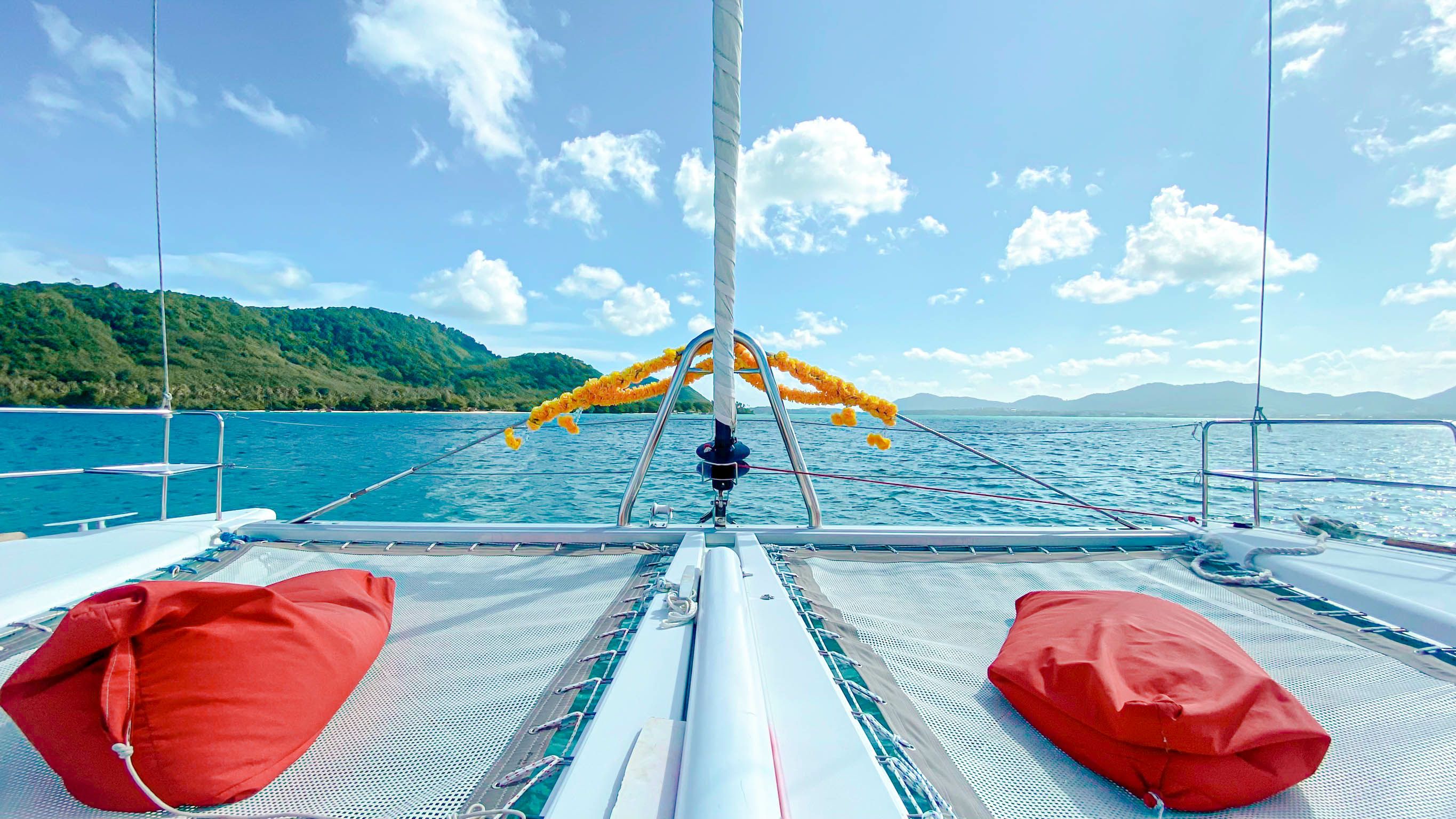 Lagoon 500 | Blue Metis