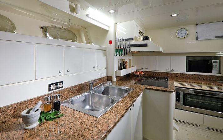 Falcon 106 | My Demarest