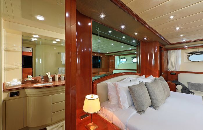 Falcon 106 | My Demarest