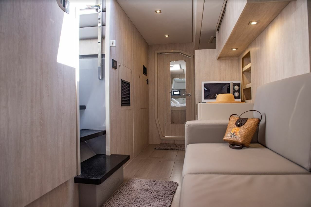 Leopard 51 PC | CasaBay