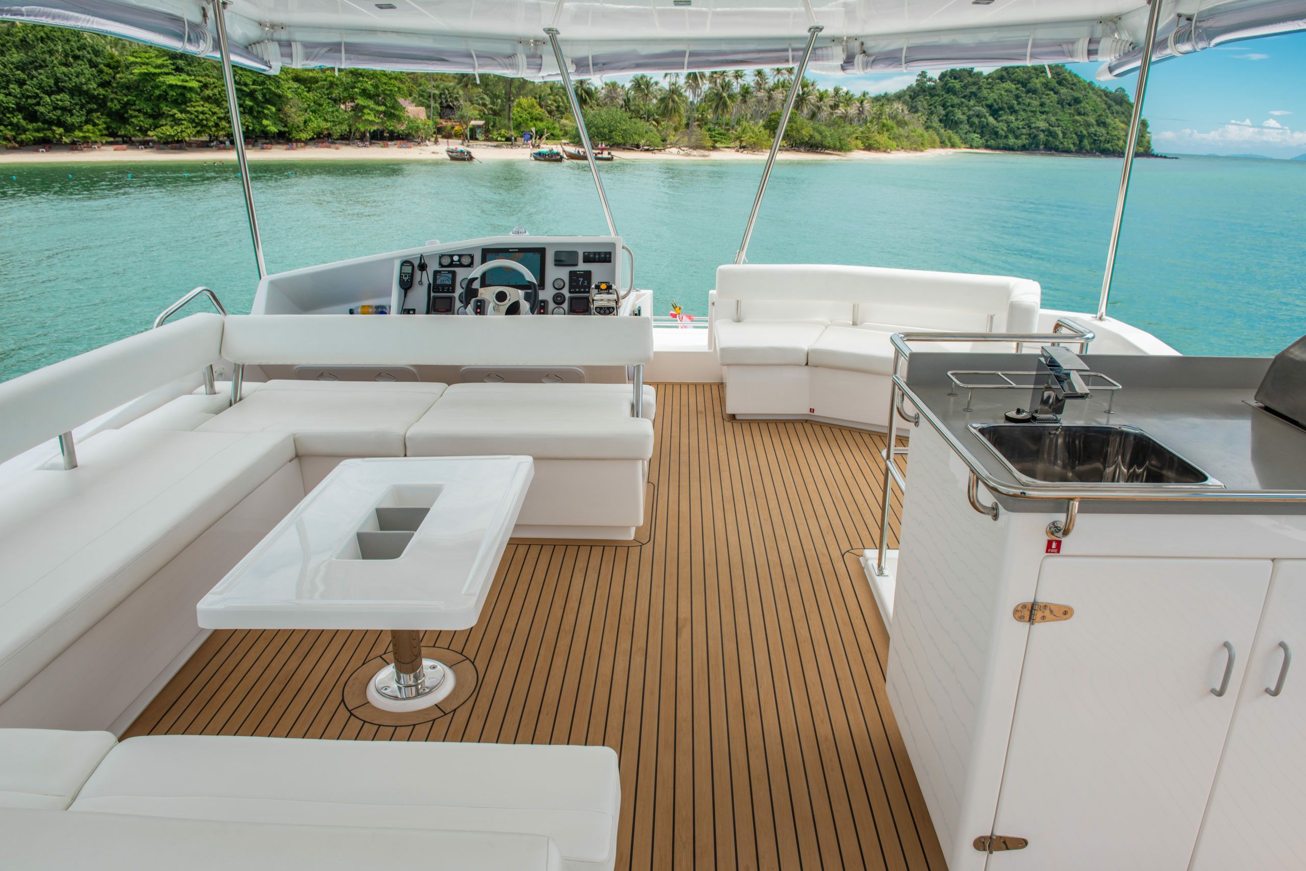 Leopard 51 PC | CasaBay