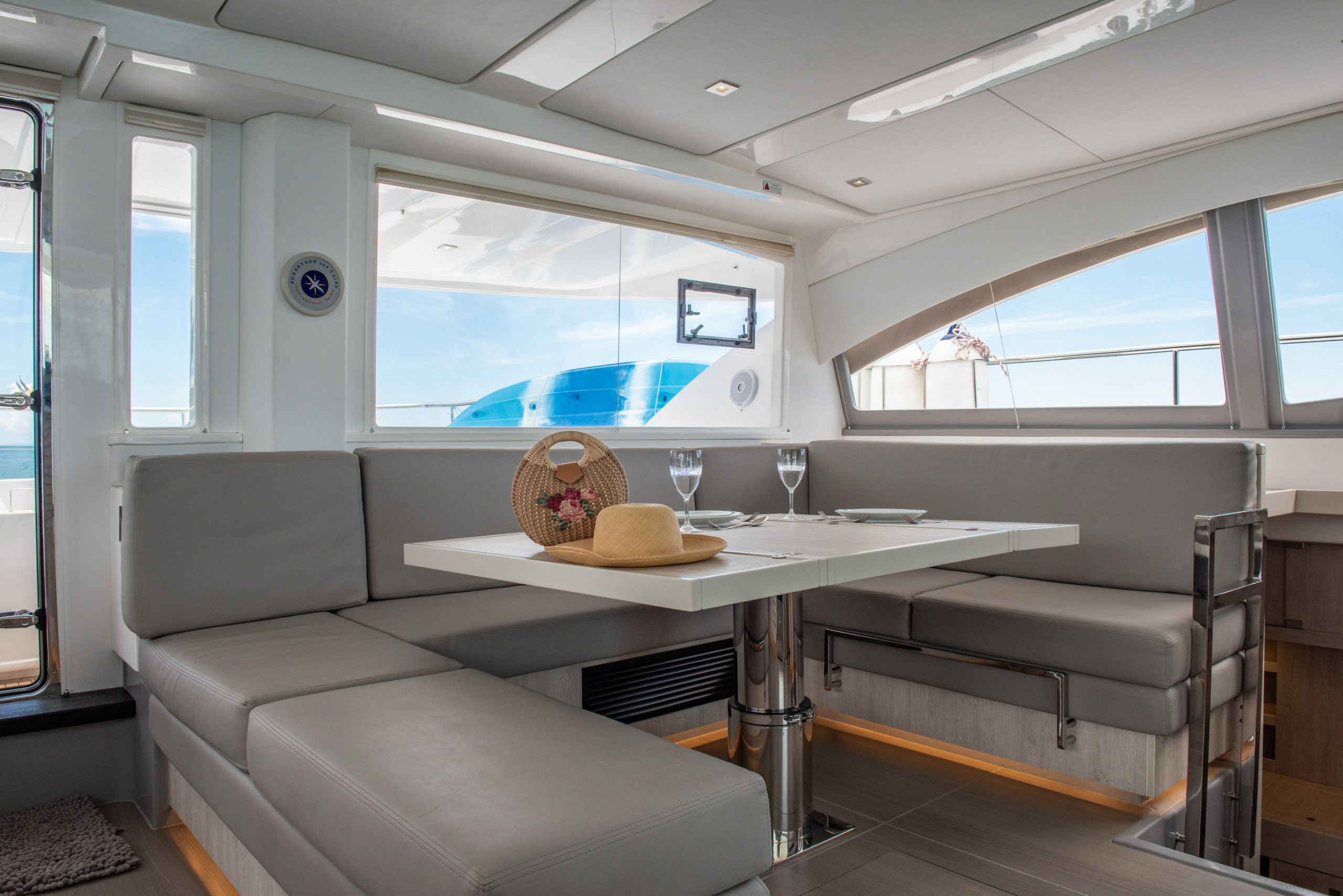 Leopard 51 PC | CasaBay