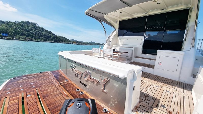 Riviera 545 | Happy Ours