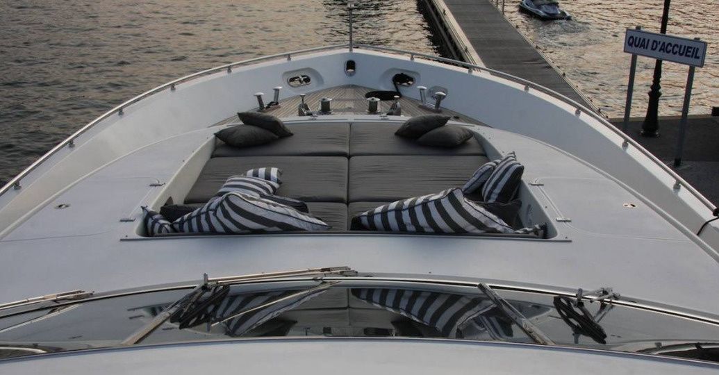 Leopard 27 Open | Moon Glider