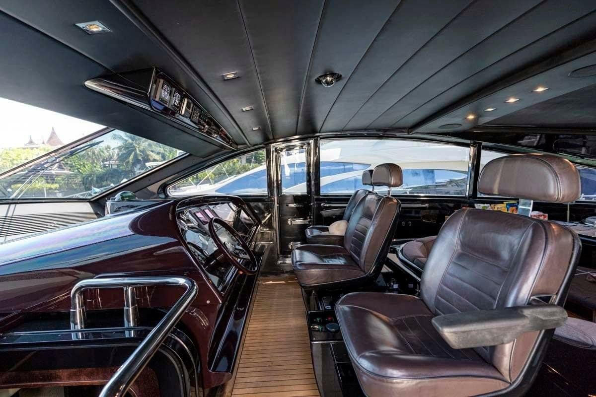 Leopard 27 Open | Moon Glider