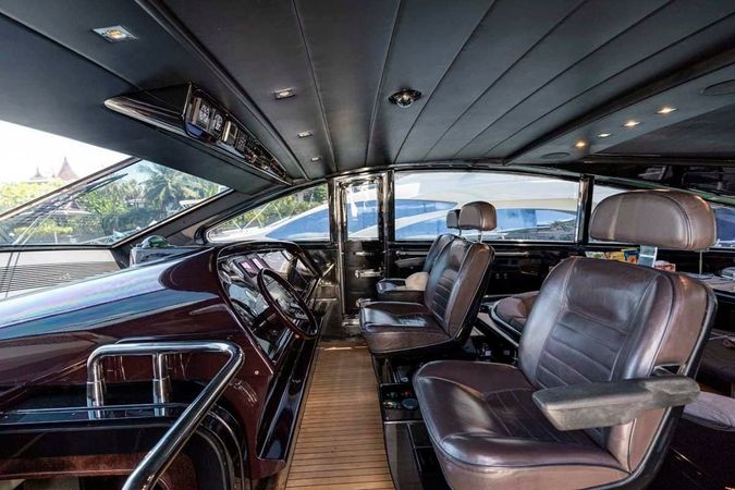 Leopard 27 Open | Moon Glider