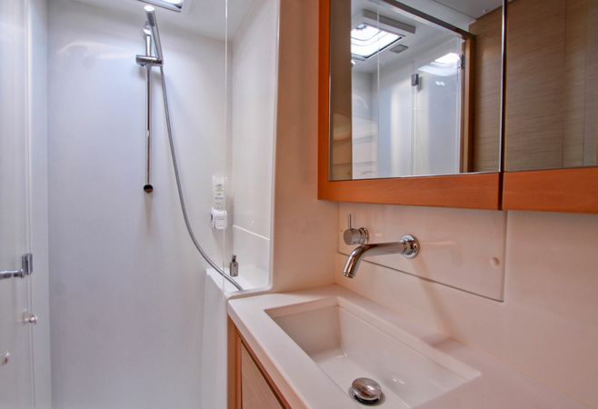 Lagoon 450 F | Le.One