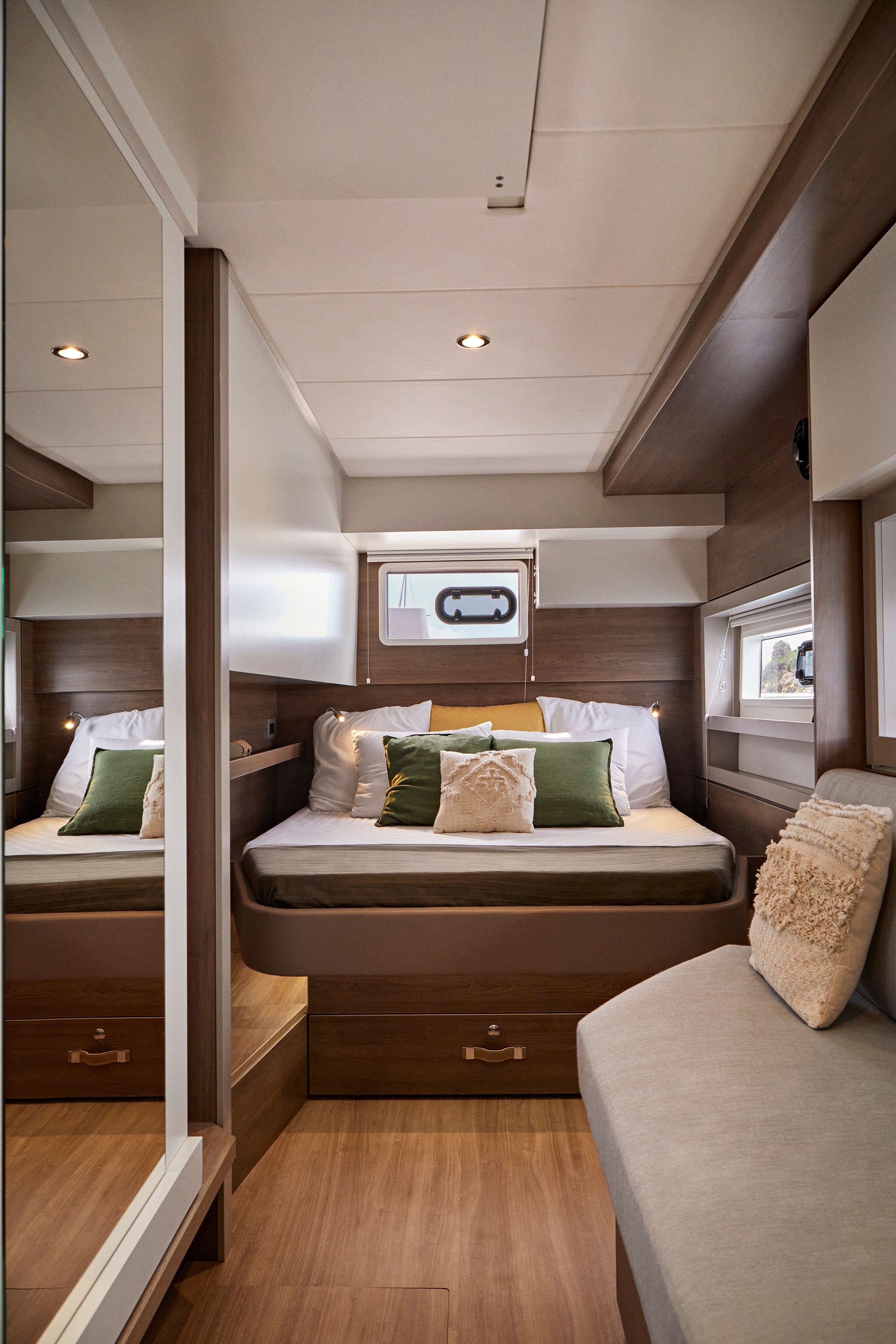 Bali 4.2 | Blue Magic Cat 5