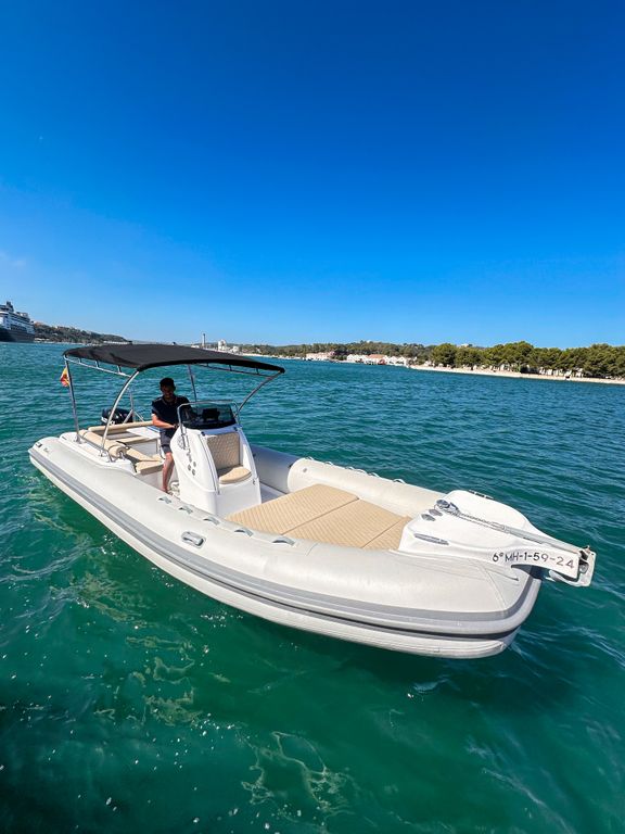 Tarpon Luxe