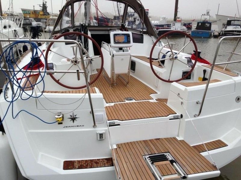 Jeanneau Sun Odyssey 379 | Maria Pia