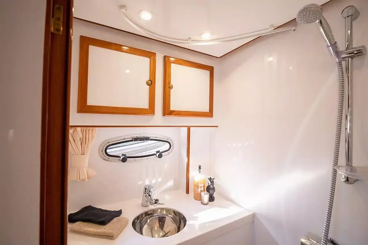 De Drait Deluxe 42 | Us Schipp